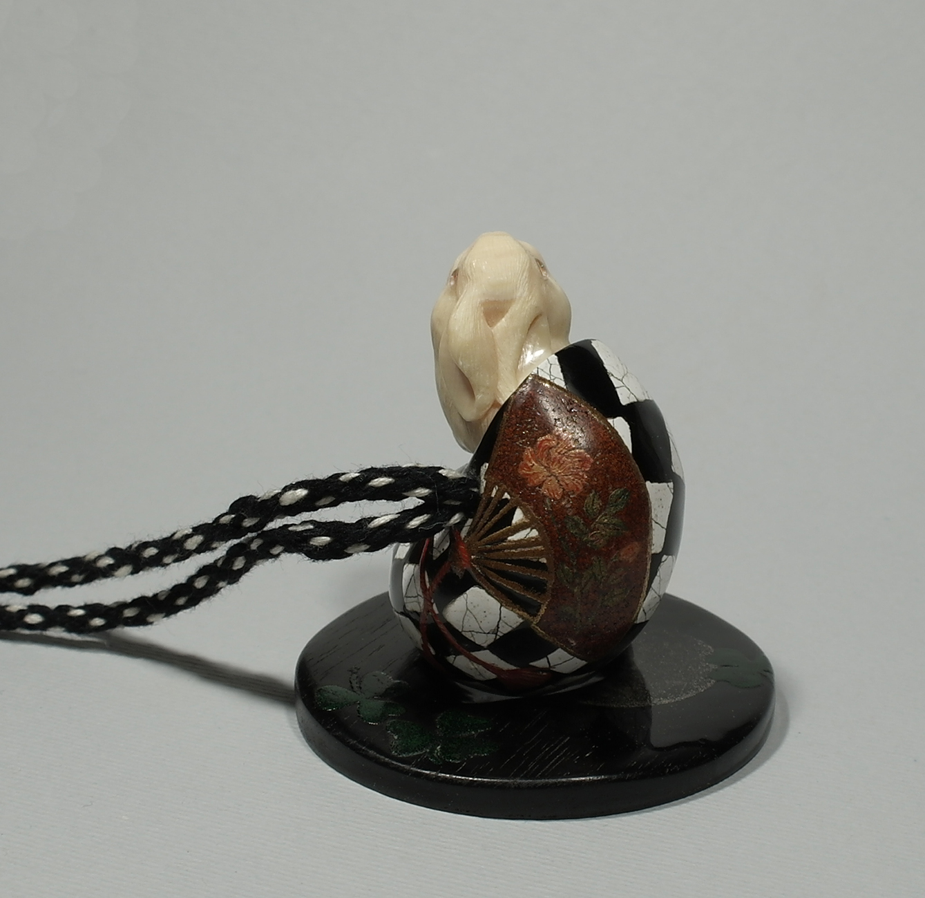 THE WHITE RABBIT